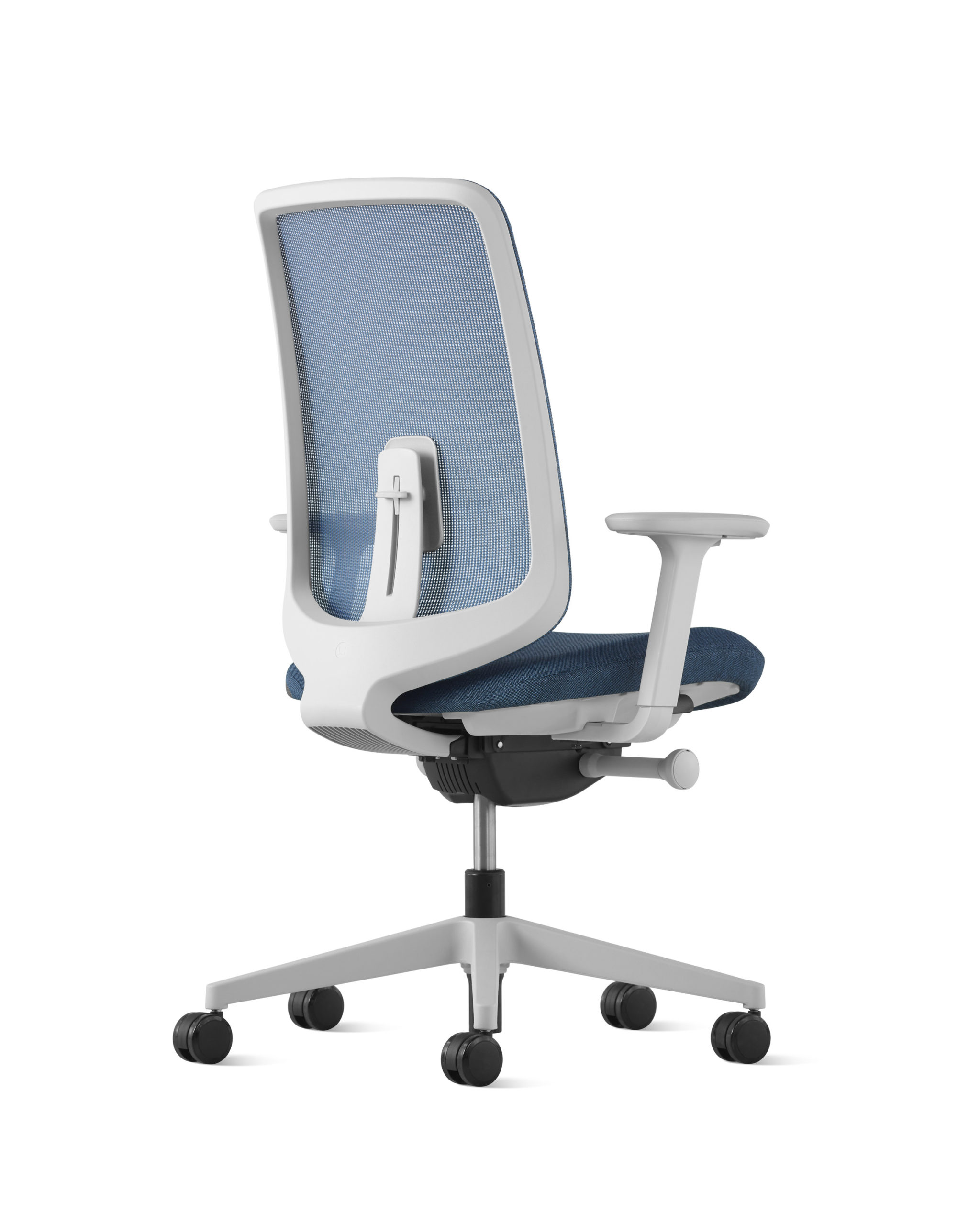 Verus Herman Miller silla ergonomica azul trasera